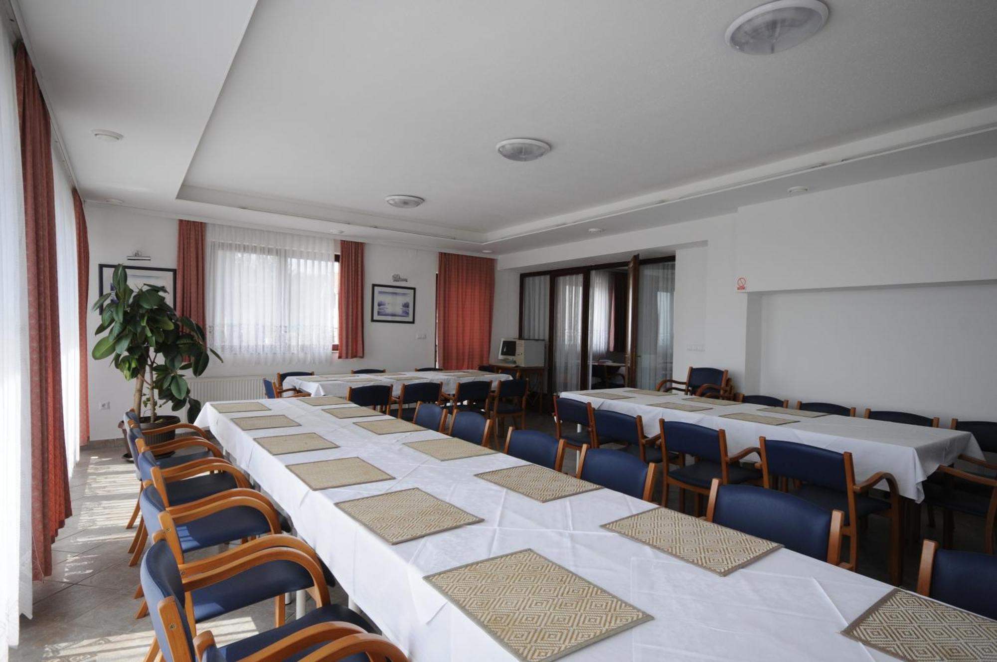 Bed and Breakfast Pansion Antonio Slavonski Brod Exterior foto