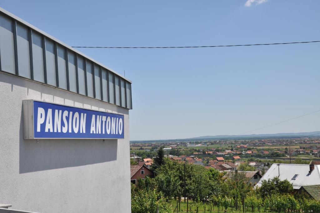 Bed and Breakfast Pansion Antonio Slavonski Brod Exterior foto