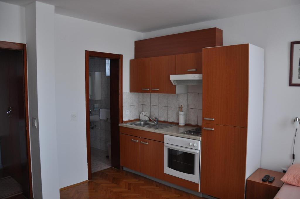 Bed and Breakfast Pansion Antonio Slavonski Brod Exterior foto