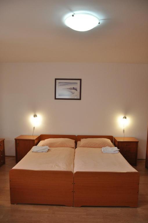 Bed and Breakfast Pansion Antonio Slavonski Brod Exterior foto